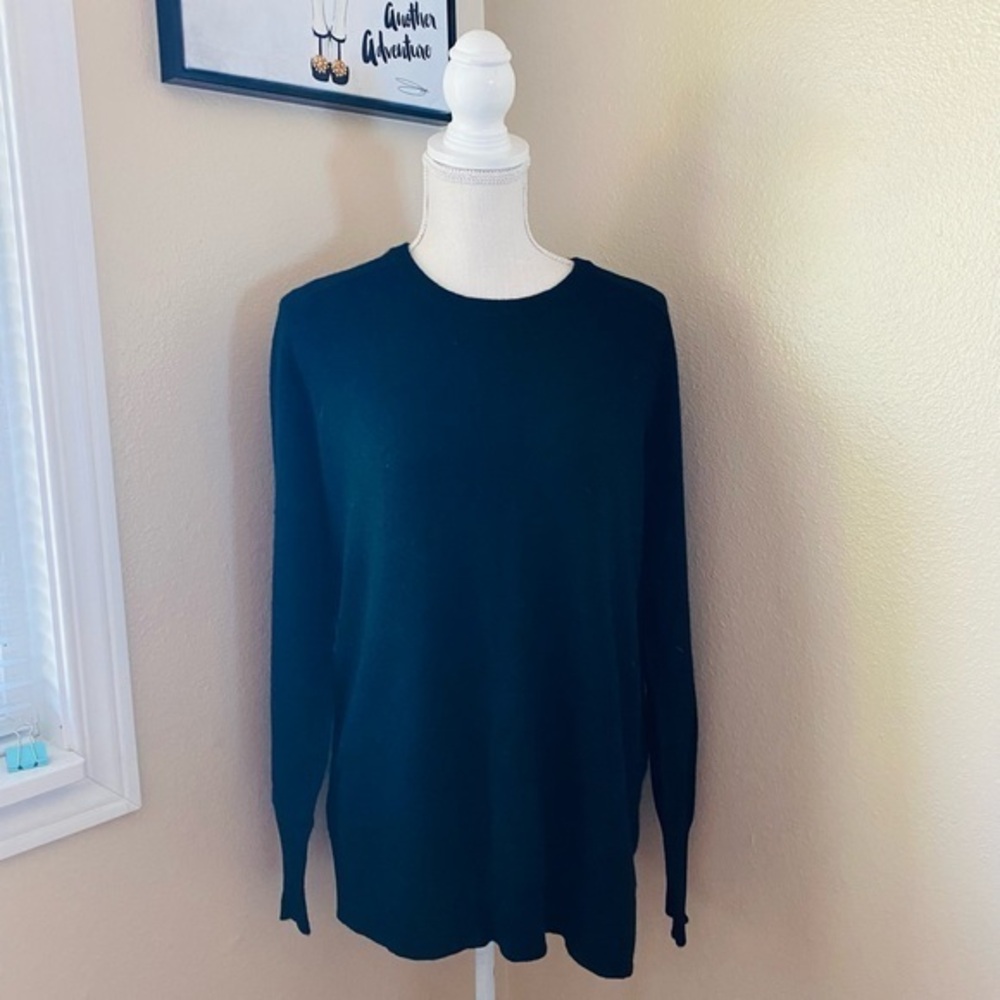 Halogen black cashmere crew neck sweater, Sz. XL